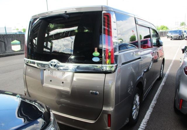 TOYOTA NOAH G 2019