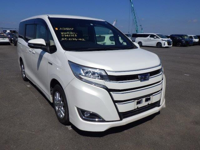 TOYOTA NOAH G 2018