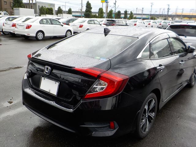 HONDA CIVIC S 2018