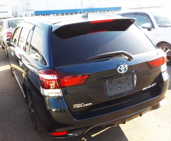 TOYOTA FIELDER WXB 2018