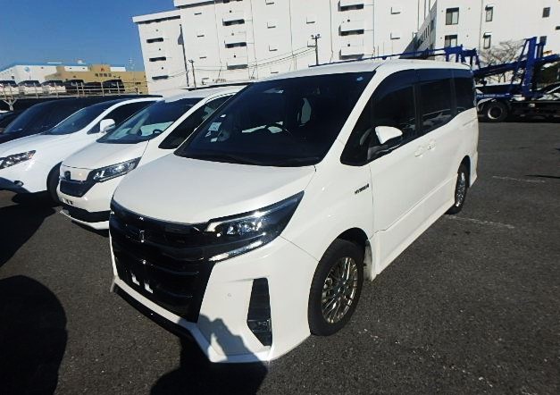 TOYOTA NOAH SI 2020