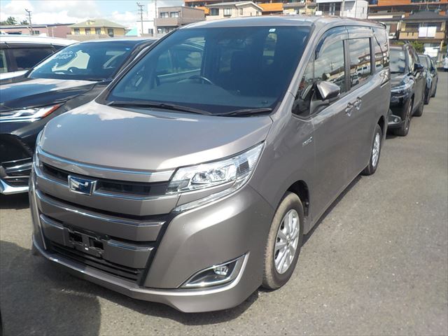 TOYOTA NOAH G 2018