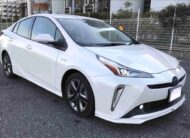 TOYOTA PRIUS 2019