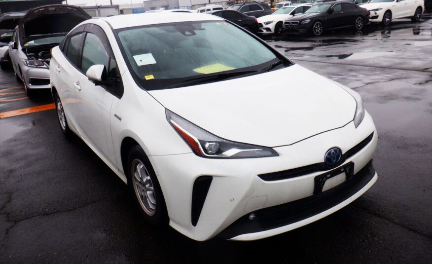 TOYOTA PRIUS A 2020 PEARL